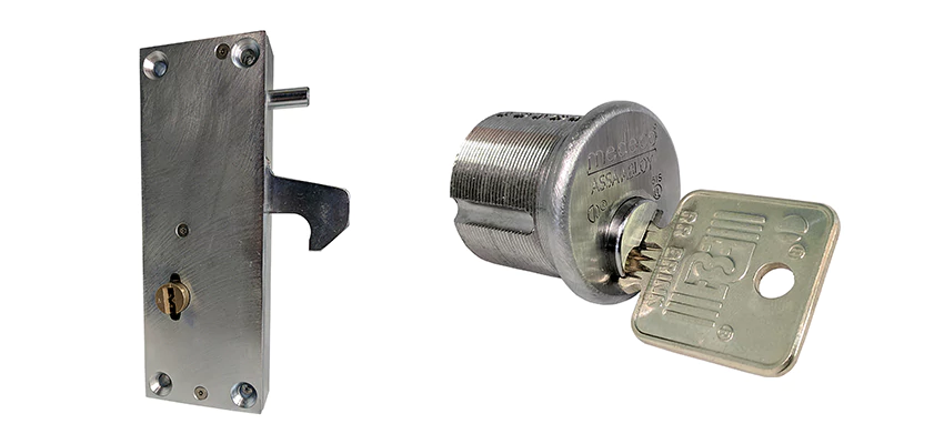 RR Fence Gates Brink Locks Repair in Calexico, California